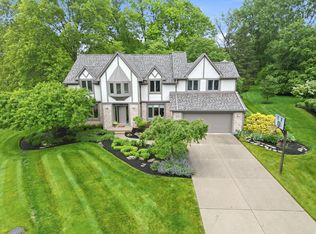 1423 Windrush Cir, Blacklick, OH 43004