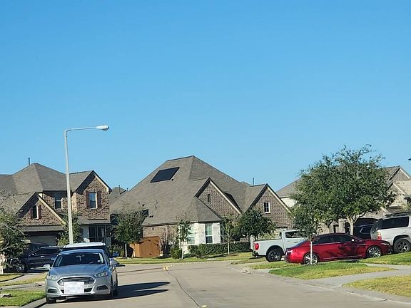 4th image of 12615 Jetty Ridge Dr