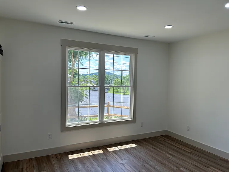 505 Hickory Tree Private Dr — Photo 16