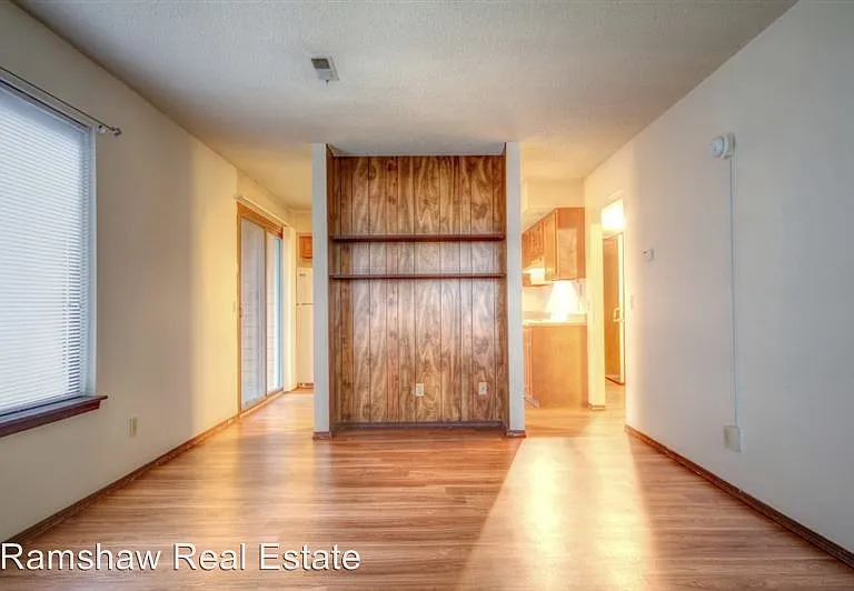 2502 Myers Ct — Photo 12