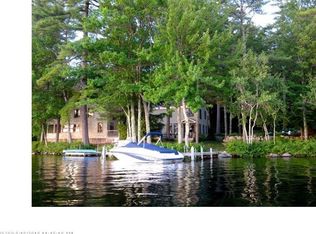 24 Bumpy Rd, Raymond, ME 04071