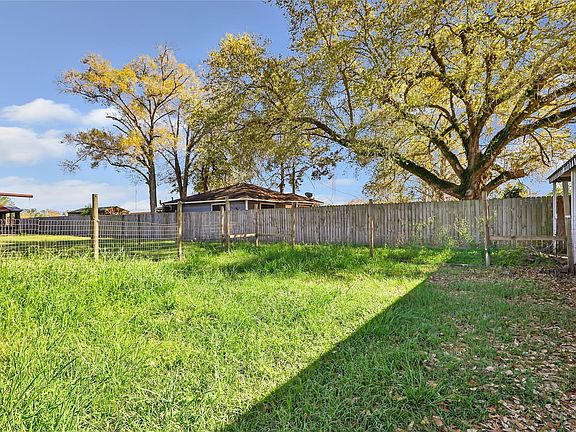 4th image of 1830 Reese St