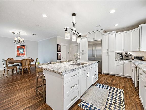 5th image of 14128 Cardinal Ln