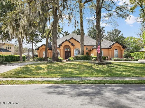 744 SHIPWATCH Drive E, Jacksonville, FL 32225