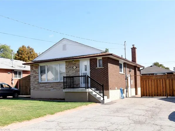 415 E 15th St, Hamilton, ON L9A 4G9