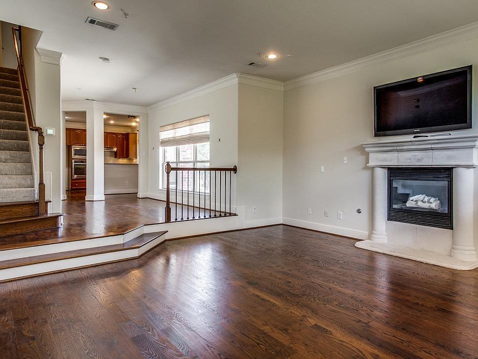 1st image of 4125 Lovers Ln APT C