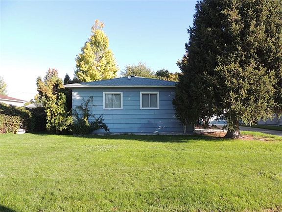3rd image of 2023 Concord Dr