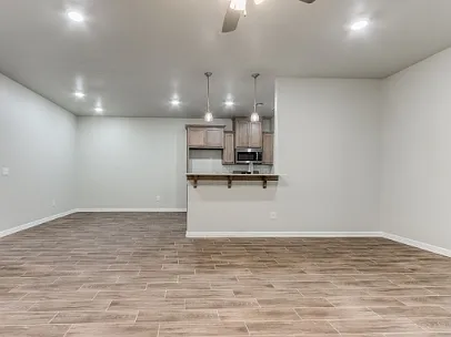 620 Maleah Place - B — Photo 2