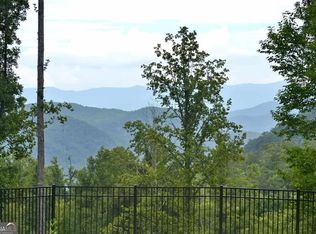 75 Pasture Rd, Glenville, NC 28736