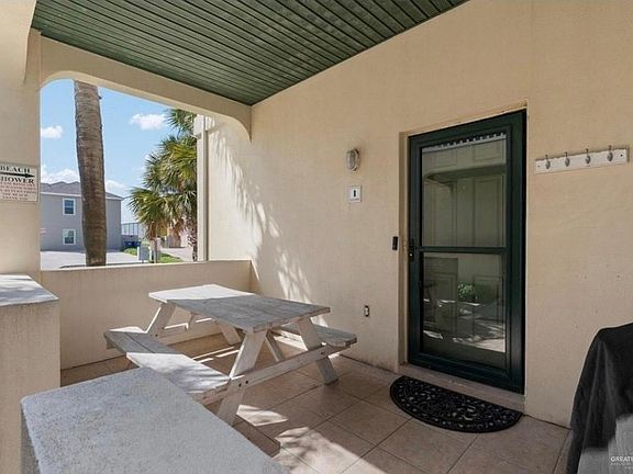 4th image of 106 E Atol St #1