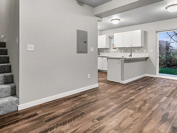4th image of 2805-2807 Undine St