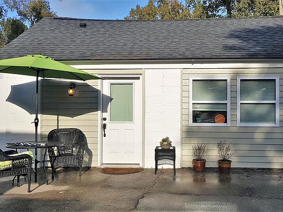 4th image of 426 Riverland Dr #A