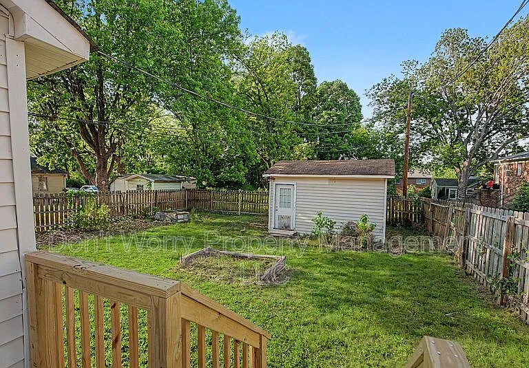 3504 Brevard St — Photo 13