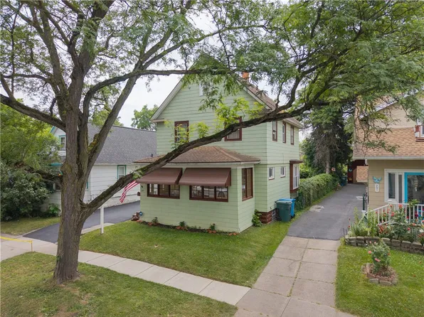 287 Curlew St, Rochester, NY 14613