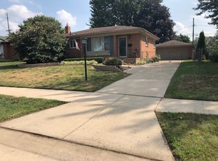 30429 Sheridan St, Garden City, MI