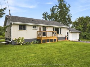 102 Johnstown Rd, Quinte West, ON K8V5P8