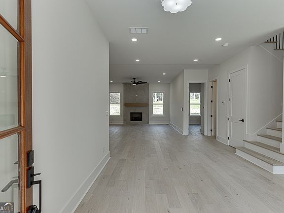 5th image of 5422 Copper Creek Rd