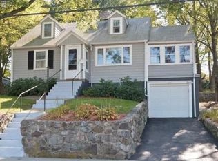 374 Cross St, Winchester, MA 01890