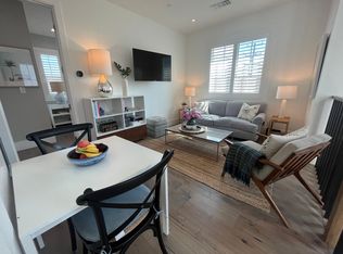 2124 Hill St, Santa Monica, CA 90405