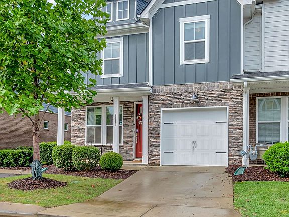 4th image of 3219 Brookberry Ln