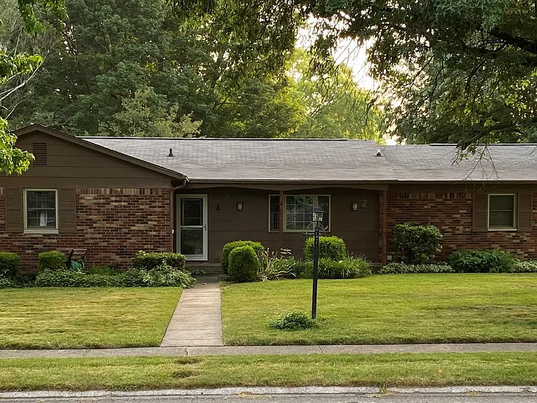 105 Belden Dr — Photo 1