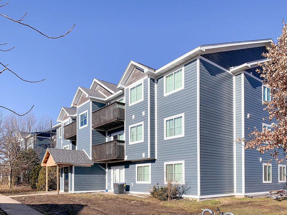 1st image of 10 Penn Oaks Dr #20-04