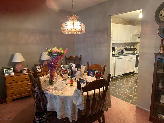 3rd image of 49 River Edge Dr #33