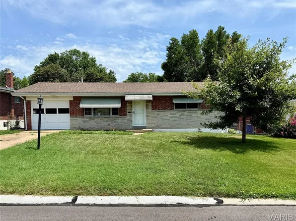 317 Earlsfield Ln, Saint Louis, MO 63125