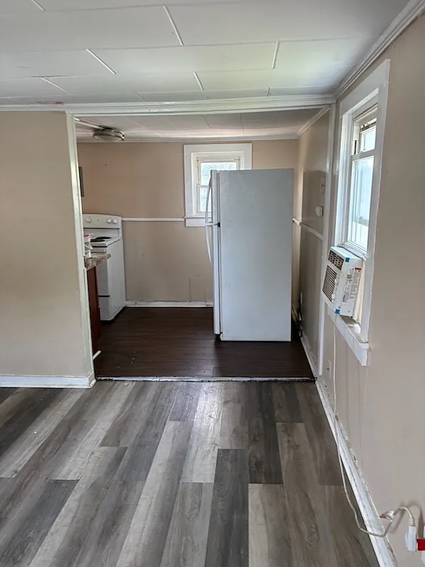 2 bed, 750 sqft, $895 — Photo 2