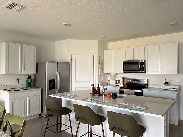 3410 Ivy Hollow Dr — Photo 12