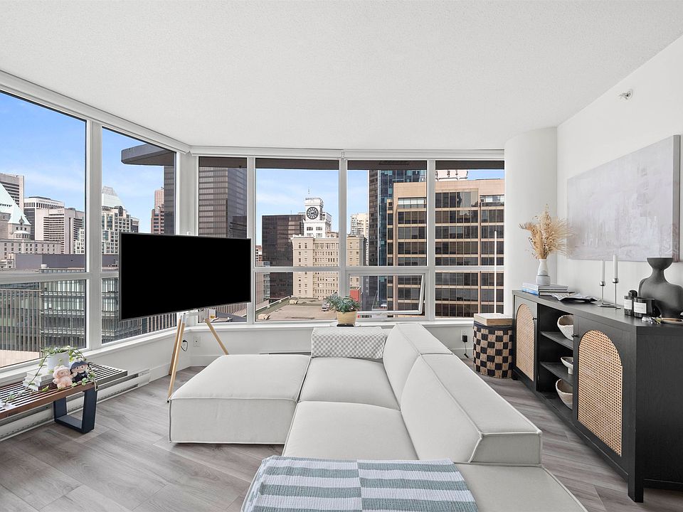 1st image of 833 Seymour St #1511