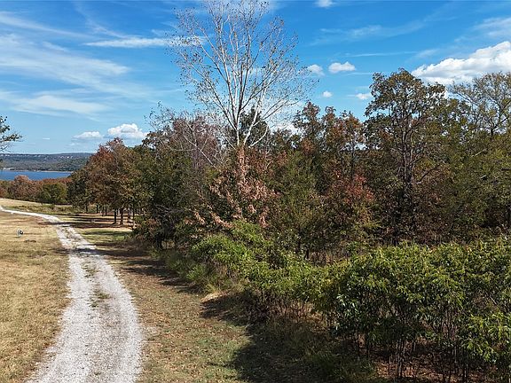 3rd image of 15813 W Redbud Rd