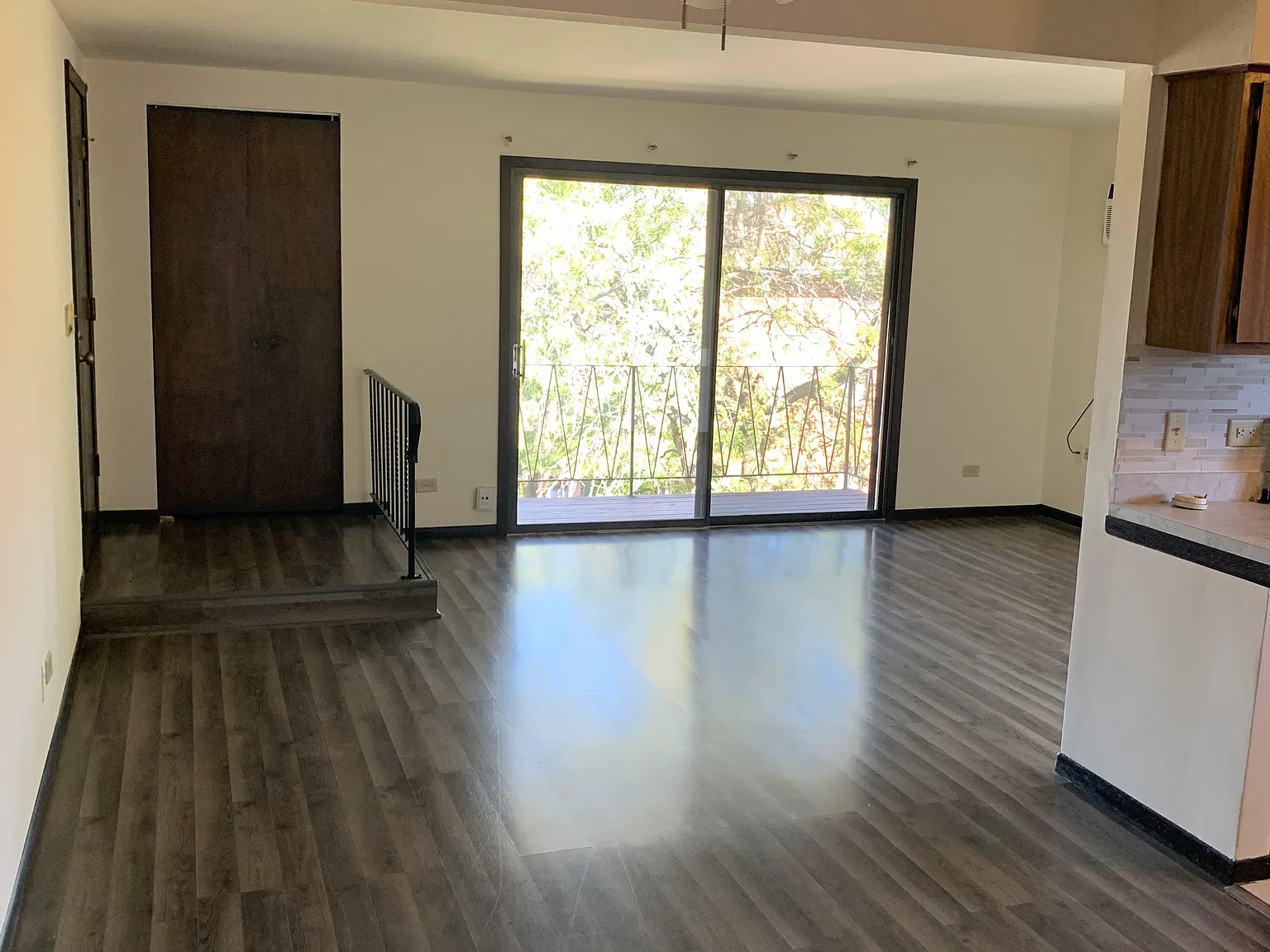 2 bed, 866 sqft, $1,550 — Photo 3