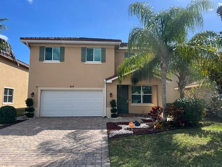 810 Palm Tree Ln — Photo 6