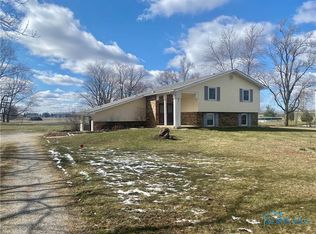 8610 Schadel Rd, Waterville, OH 43566