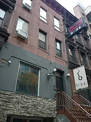 331 West 51st Street in Hell&#39;s Kitchen
