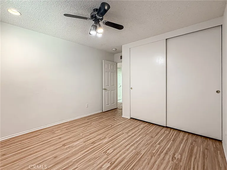 9201 Paso Robles Ave — Photo 30