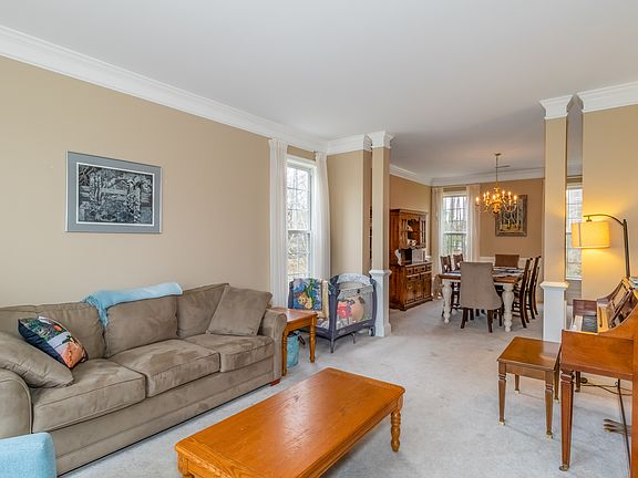 5th image of 3024 Mossy Creek Dr