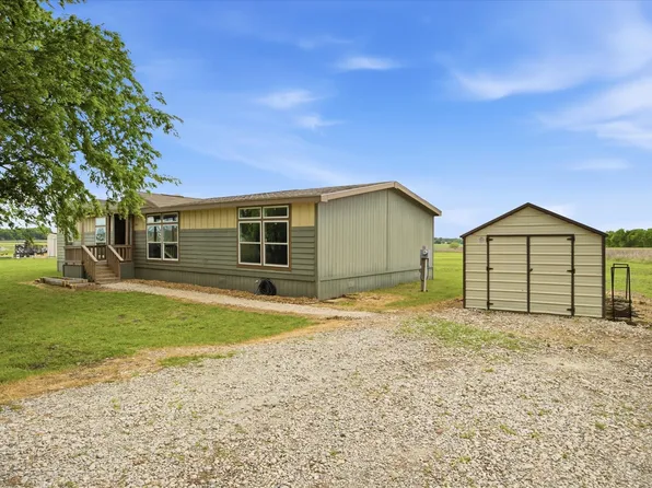 8645 County Road 1143, Celeste, TX 75423