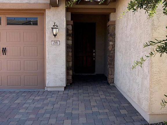 4th image of 298 E Kaibab Dr