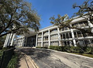 5050 Ambassador Way APT 111, Houston, TX 77056