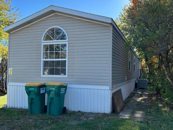 5 Pine Street #62, Hudson, NY 12534