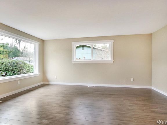 5th image of 9211 Madrone Cir W