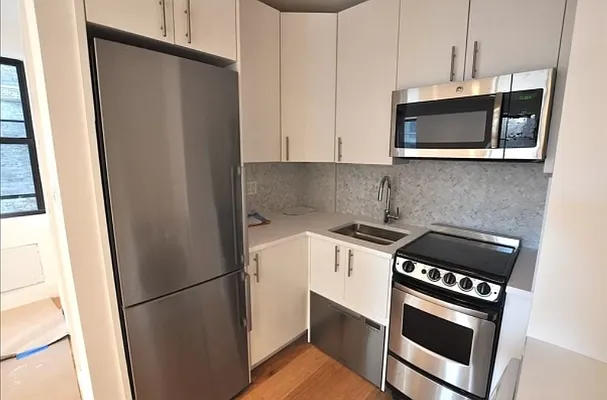 Rented by REAL New York | media 4