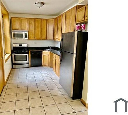 1st image of 7550 S Essex Ave APT 3A