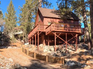 39170 Arapahoe Rd, Fawnskin, CA 92333