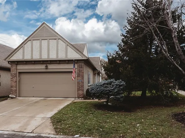 6420 W 145th St, Overland Park, KS 66223
