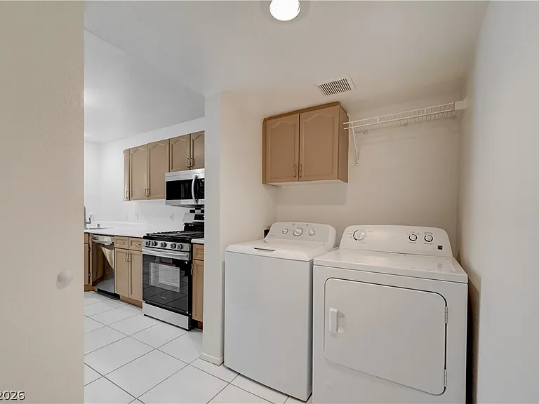 8039 Teresita Ave — Photo 31