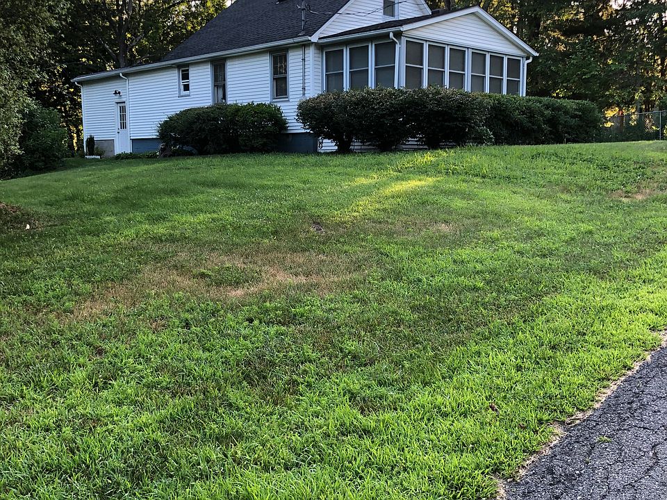 Side view and frontage. 