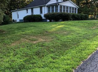 6121 Klink Rd, Albany, NY 12203